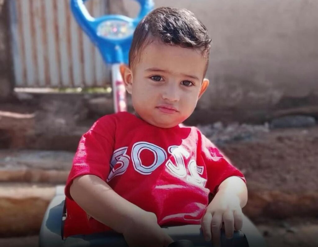 Criança de 1 ano e 7 meses morre após se afogar em piscina de chácara na zona rural de Serra Talhada