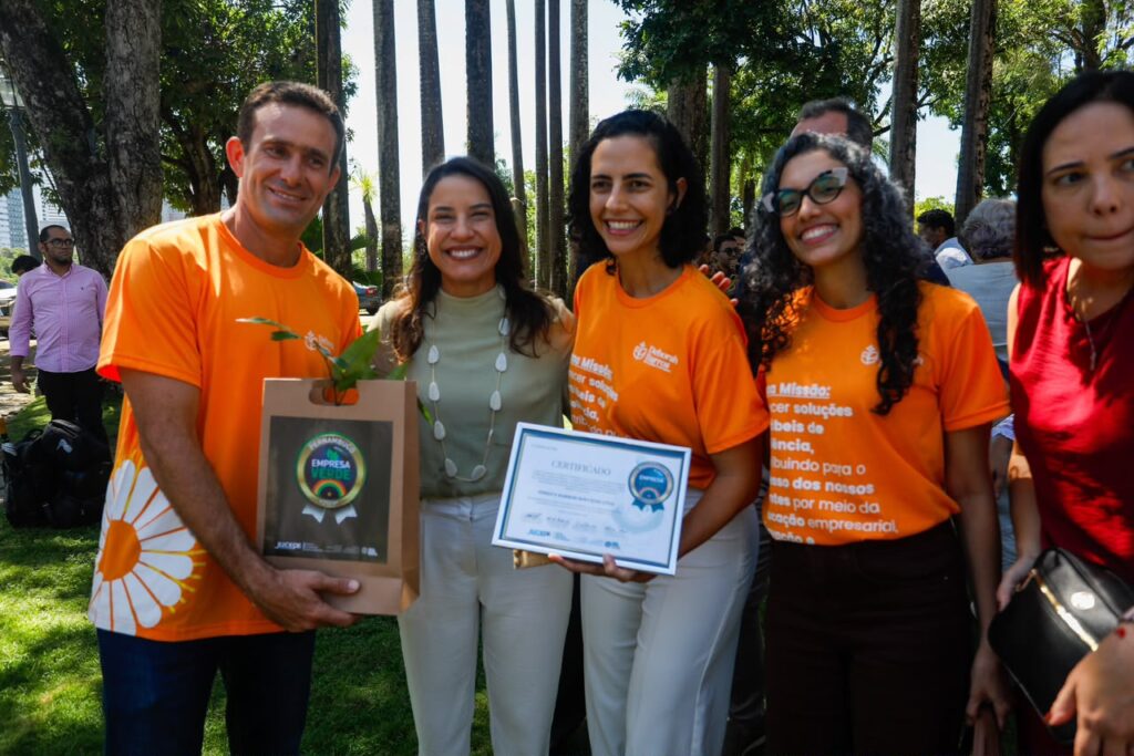 Governadora Raquel Lyra entrega Selo Empresa Verde 2026 e reforça compromisso de Pernambuco com o desenvolvimento sustentável