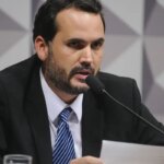 Governo avalia aumentar teto do MEI para R$ 140 mil, diz ministro