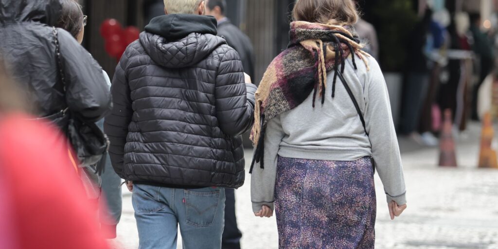 Inmet emite aviso amarelo para queda de temperatura em 12 estados e DF