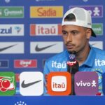 Martinelli admite substituir Raphinha e vê Neymar "querendo muito"