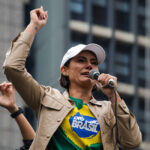 Michelle diz que não tem raiva depois de ataque a Flávio - 25/06/2026 - Mônica Bergamo