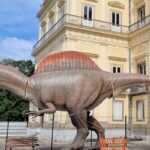 Museu Nacional ganha réplica de dinossauro brasileiro com 15 metros