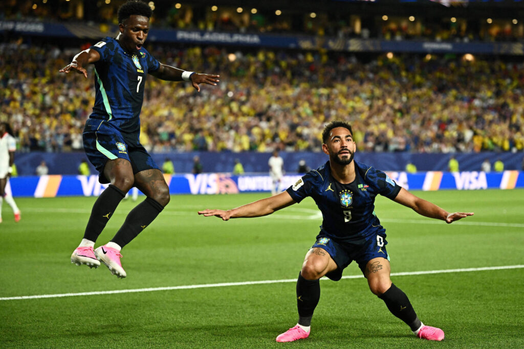 Resumo do dia: Brasil ganha primeira e EUA se classificam - 20/06/2026 - Esporte
