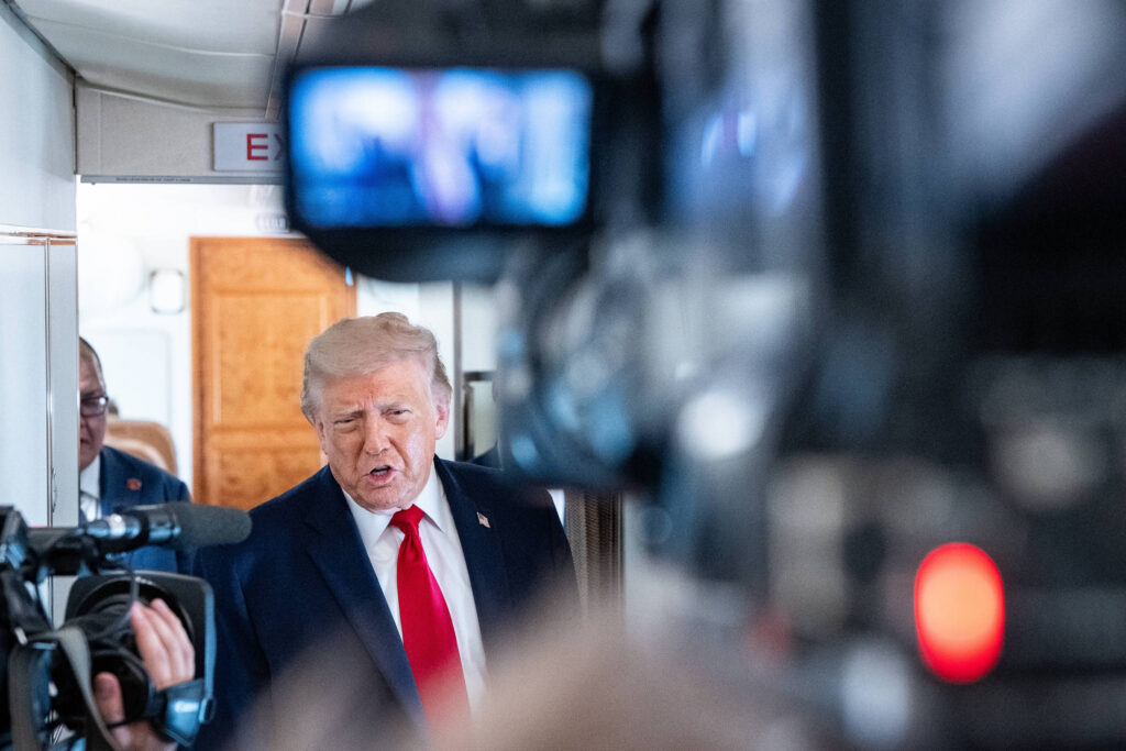 Trump ensaia discurso de fraude após derrota na Califórnia - 10/06/2026 - Mundo