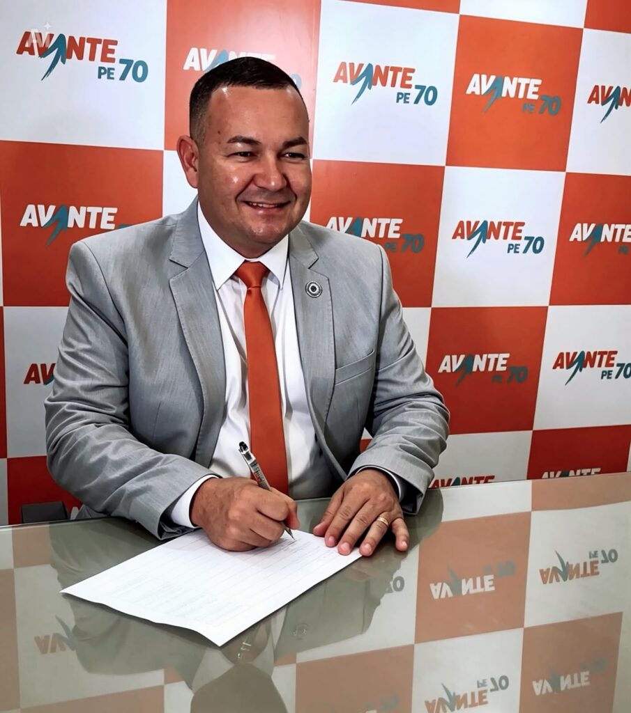 Cabo Cardoso oficializa candidatura a deputado estadual e aposta na experiência para chegar à Alepe