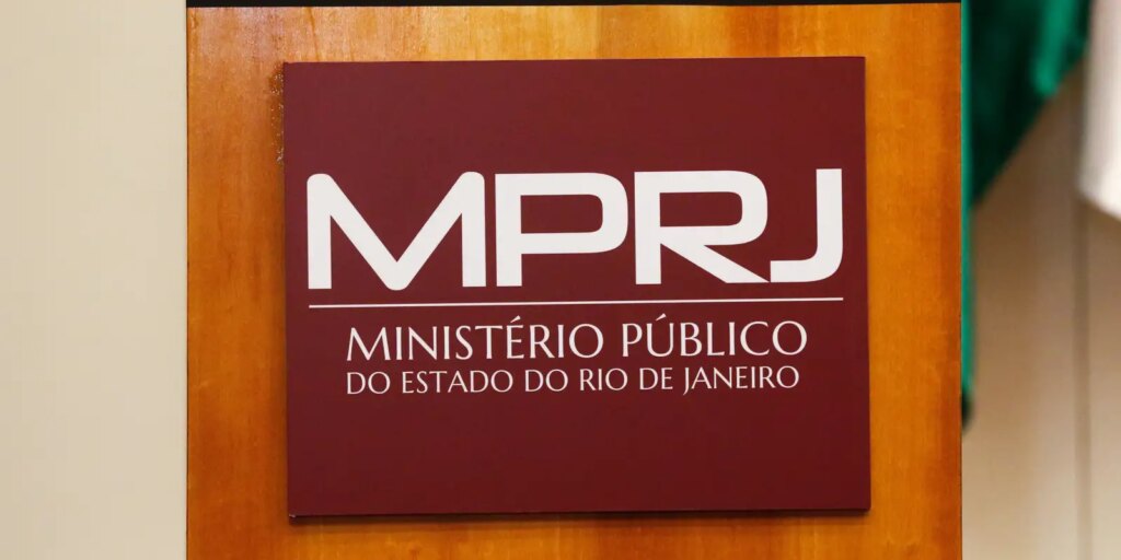 Justiça afasta servidor por suspeita de licenças ambientais ilegais