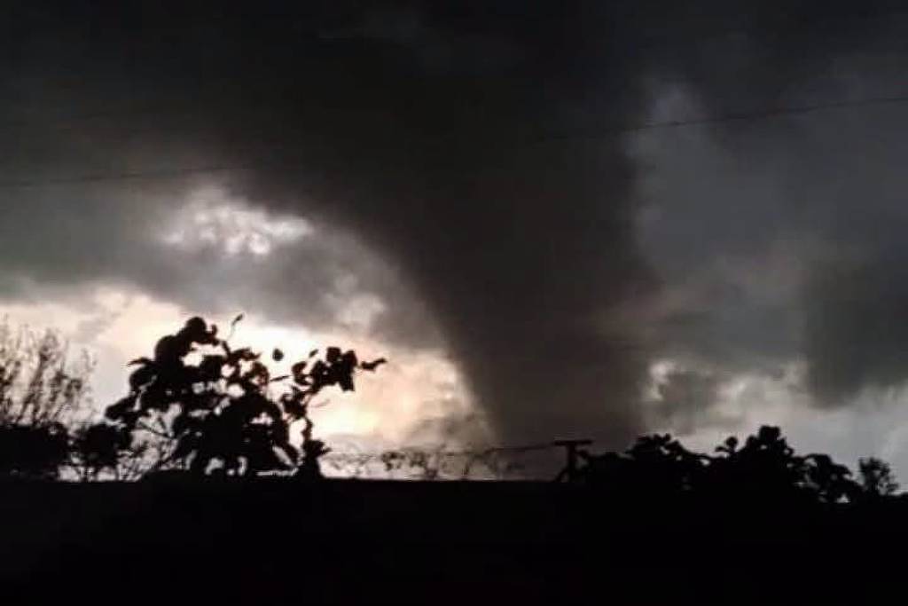 Tornado atinge três cidades do RS e deixa feridos - 29/07/2026 - Cotidiano