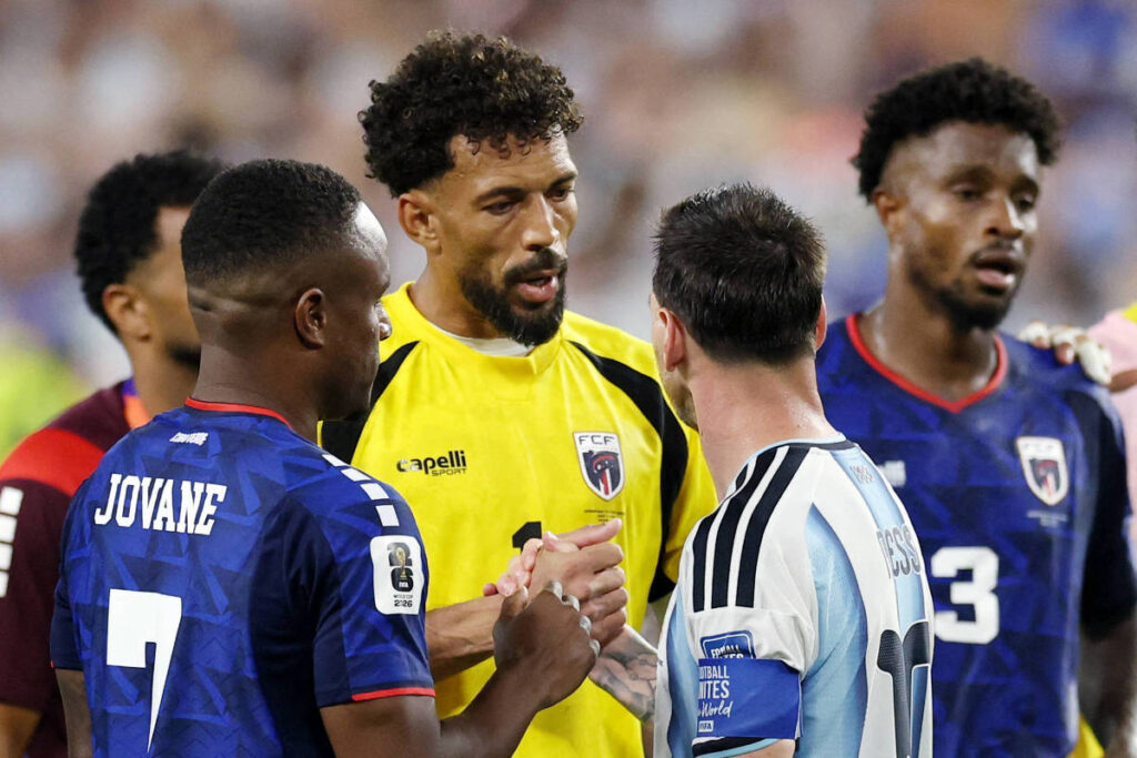 Vozinha se diz orgulhoso da atuação de Cabo Verde na Copa - 03/07/2026 - Esporte
