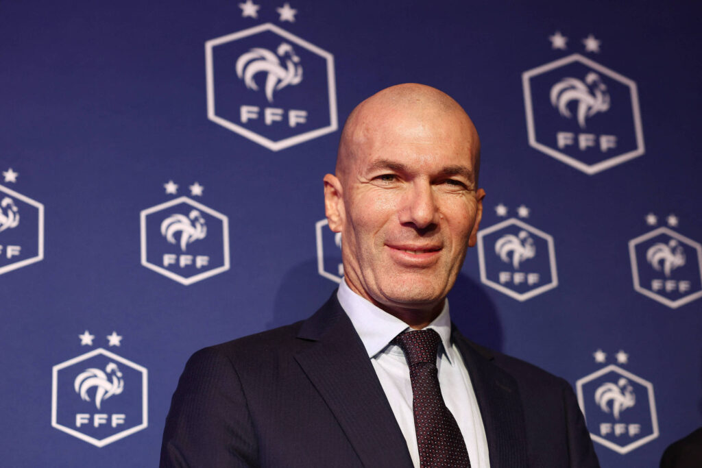 Zinédine Zidane é anunciado como técnico da França - 28/07/2026 - Esporte