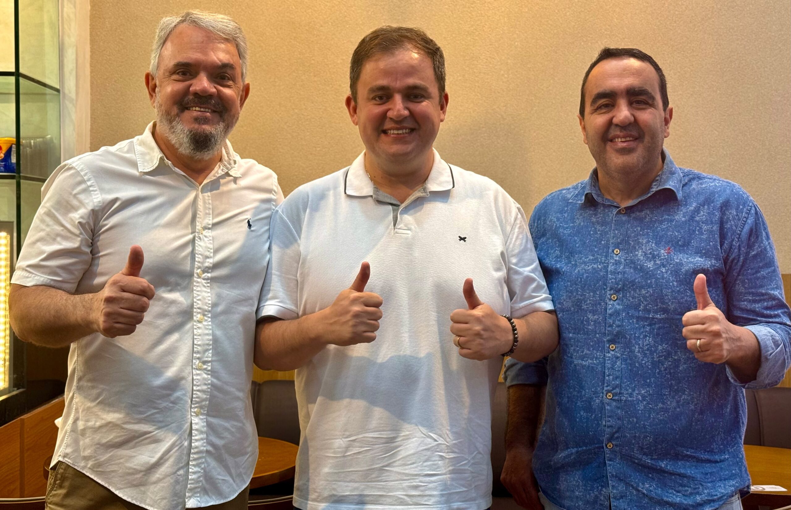 Anderson Luiz reúne apoio de dois ex-candidatos a prefeito de Caruaru