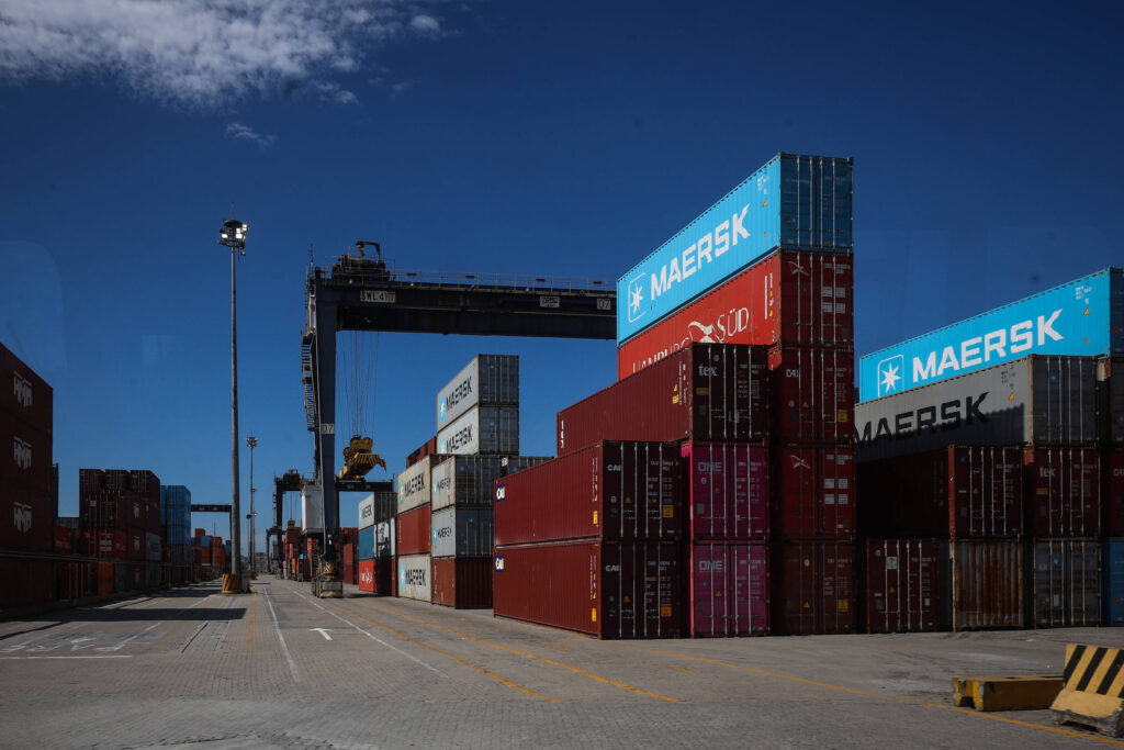 Área técnica do Cade aprova operação entre MSC e Maersk - 17/08/2026 - Economia