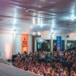 Calila das Mercês lança livro e celebra literatura feita no interior