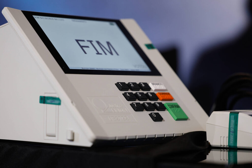 Datafolha: 50% veem chance de interferência na eleição - 23/08/2026 - Política