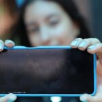 Estudo mostra adolescentes cientes de que internet precisa melhorar