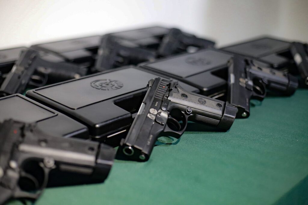 Guarda Municipal de Caruaru recebe 74 pistolas em reforço à segurança