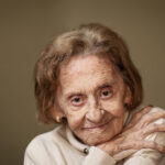 Morre Laura Cardoso, 98, atriz que deu rosto e voz à ficção - 18/08/2026 - Ilustrada