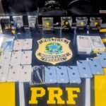 PRF apreende smartphones e perfumes importados sem nota fiscal em Garanhuns