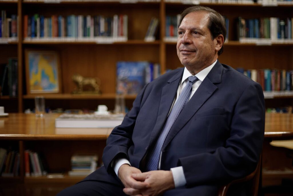 'Que juiz se vende por passagem?', diz presidente do STJ - 23/08/2026 - Política