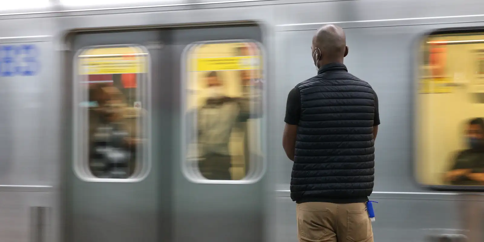 SP: greve na CPTM paralisa parcialmente três linhas de trens