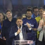 Tarcísio vai começar campanha em conversa com mulheres - 15/08/2026 - Painel