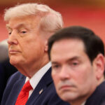 Trump rompe padrão histórico e politiza embaixadas dos EUA - 07/08/2026 - Mundo