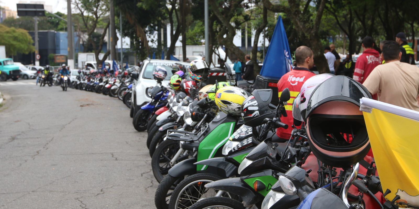 Apenas 1 em cada 5 motociclistas de app tem cobertura previdenciária