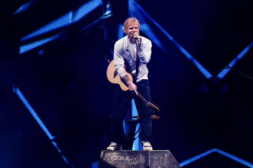 Ed Sheeran: o que acontece em Gaza é 'catastrófico' - 19/09/2026 - Ilustrada