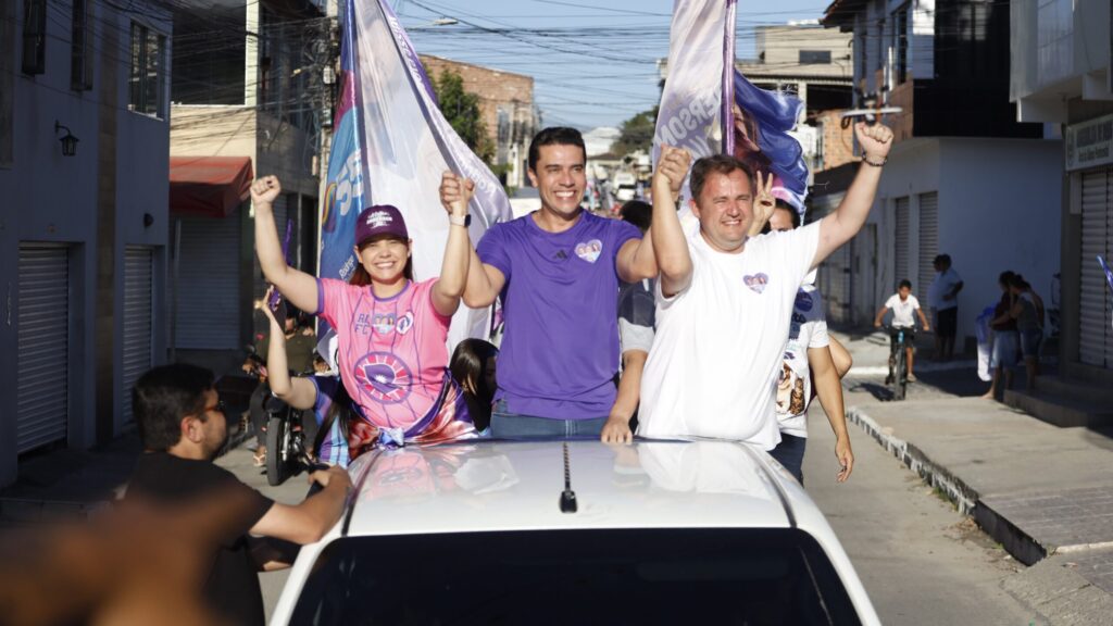 Em carreata, Anderson Luiz ressalta que será o deputado do povo de Caruaru