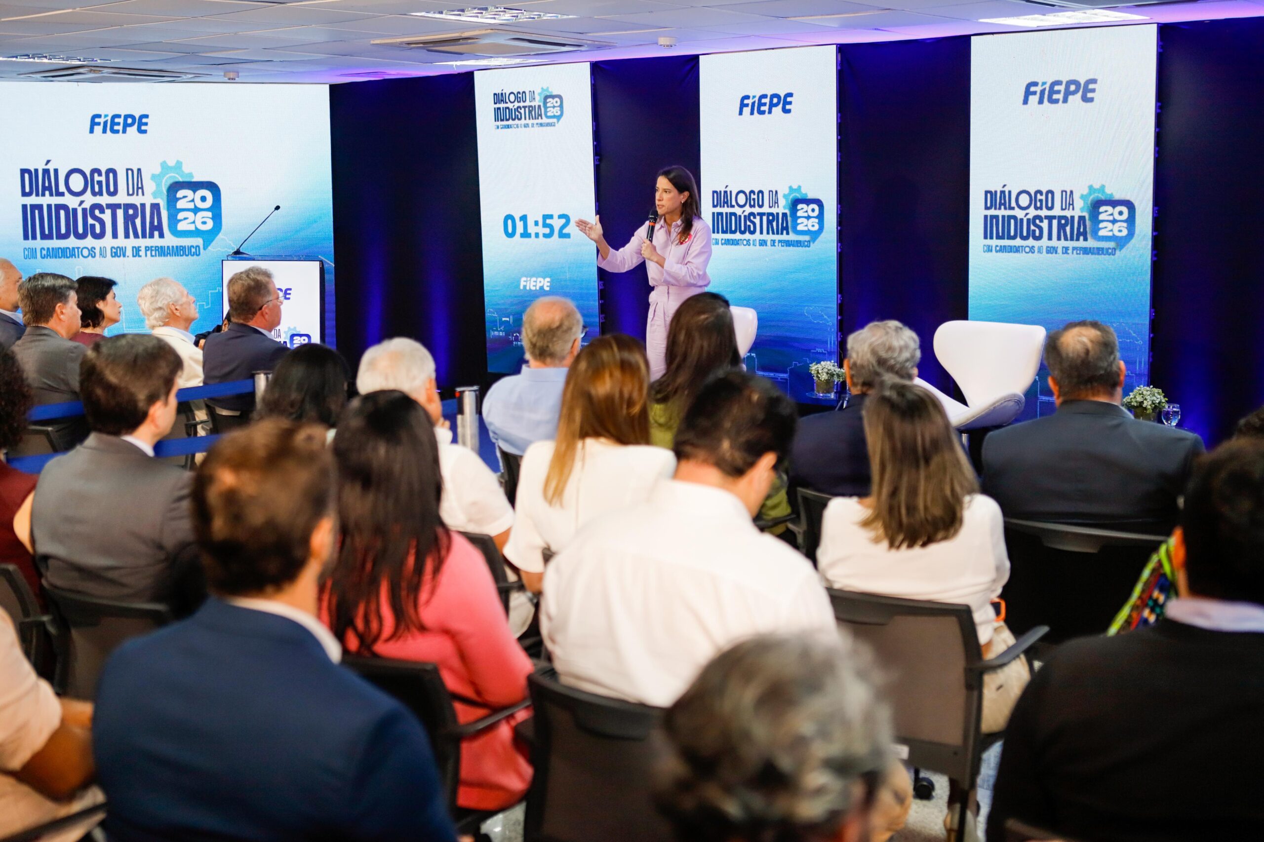 Em sabatina da Fiepe, Raquel destaca a melhora da competitividade e do ambiente de negócios do Estado