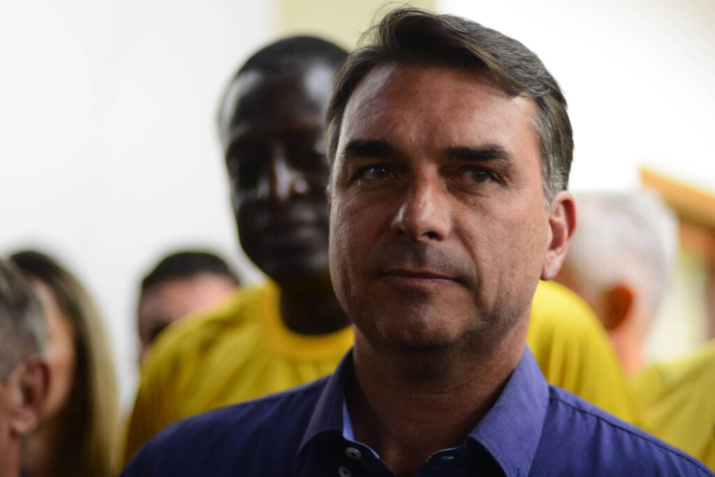 Flávio e Moraes receberam a mesma grana do mesmo esquema - 12/09/2026 - Celso Rocha de Barros