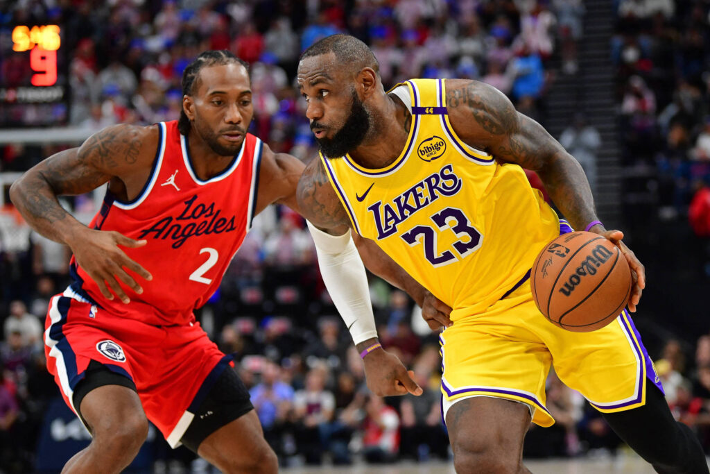 NBA pune Clippers com US$ 30 mi e 5 escolhas - 03/09/2026 - Esporte