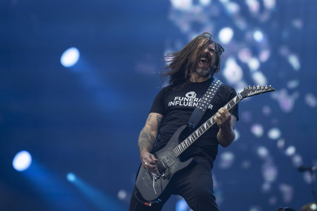 Rock in Rio: Sepultura faz despedida sob chuva - 05/09/2026 - Ilustrada