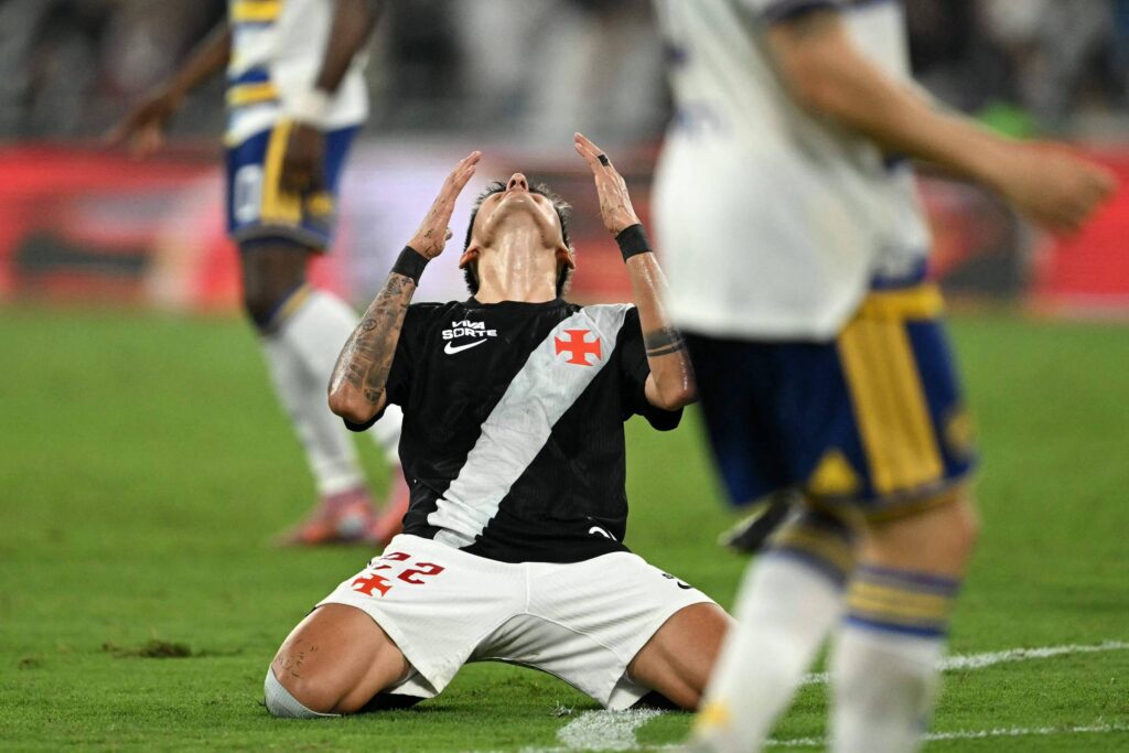 Boca marca no fim e elimina o Vasco da Sul-Americana - 20/10/2026 - Esporte