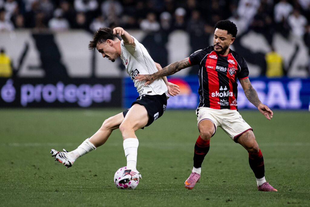 Corinthians, após oito derrotas seguidas, soma um ponto - 19/10/2026 - Esporte