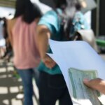 Eleições 2026: camiseta, adesivo, bandeira: o que pode usar para votar