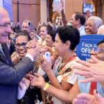 Em Aparecida, Alckmin pede isenção da Justiça Eleitoral