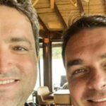 O advogado Willer Tomaz e o senador Flávio Bolsonaro (PL)
