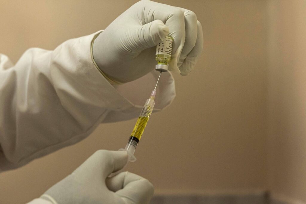 HIV: combinação semanal simplifica tratamento contínuo - 02/10/2026 - Equilíbrio e Saúde
