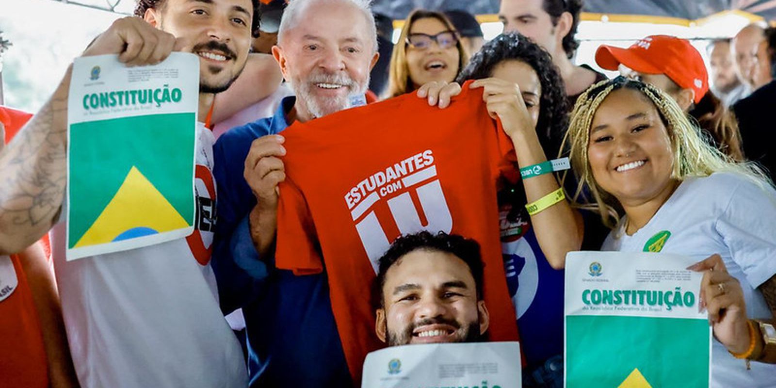 Lula garante versão universitária do “Pé de Meia” caso seja reeleito