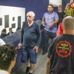"Não poderia ficar de fora", diz idoso que votou 10 dias após cirurgia