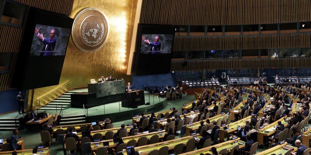 ONU aprova resolução contra embargo dos EUA à Cuba