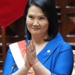 28.jul.26 - A presidente do Peru, Keiko Fujimori, após prestar juramento no Congresso em Lima