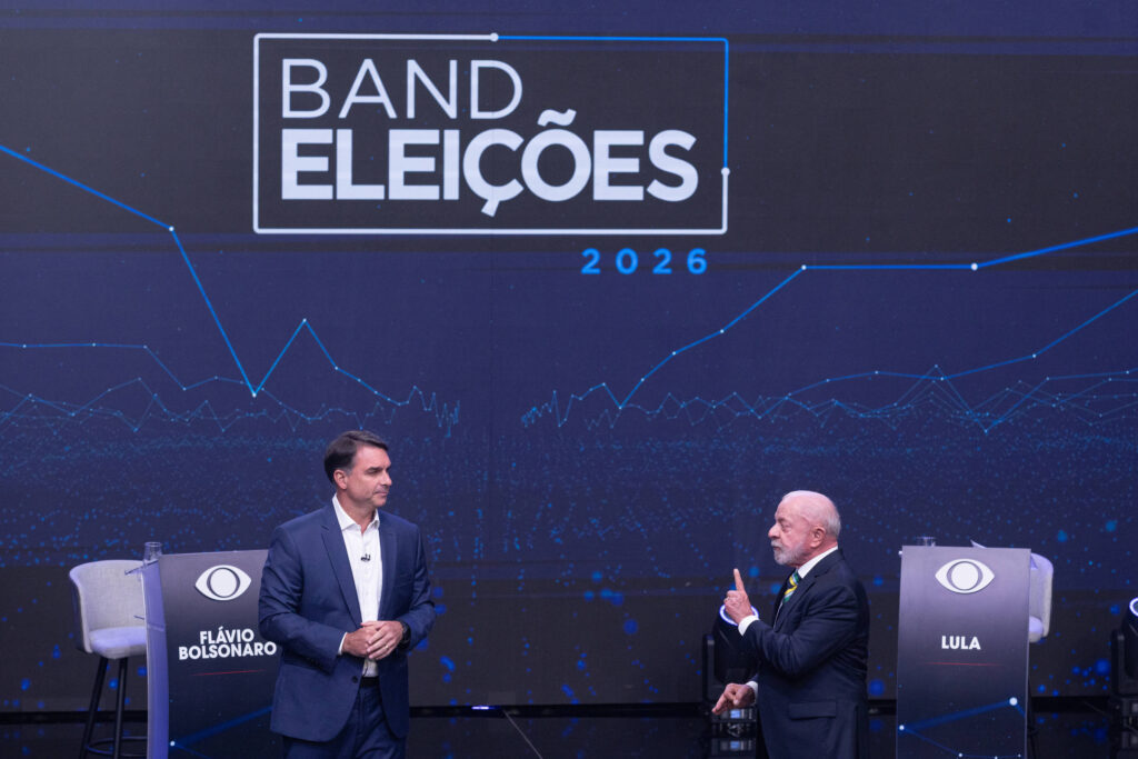 Proposta dos candidatos para crédito levam a juros maiores - 21/10/2026 - Bernardo Guimarães