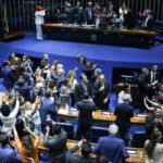 Senado aprova fim da escala 6x1 e redução da jornada de trabalho