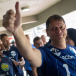 Tarcísio e Flávio definem estratégia do 2º turno - 05/10/2026 - Painel
